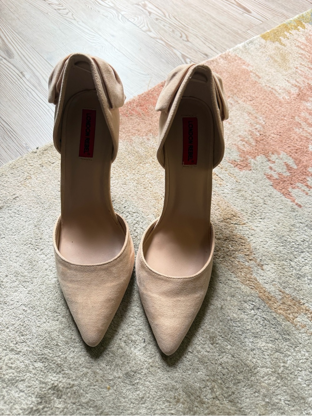 Karen Millen Nude Bow-Back Pointed-Toe Pumps - Women Shoes